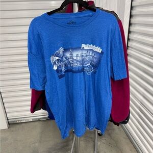 Hard Rock Cafe Philadelphia Tee in Royal Blue | size XXL